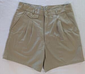 Branded Lion Shorts Mens 32 Beige Pleated Chino Relaxed Twill 6 Inseam Casual
